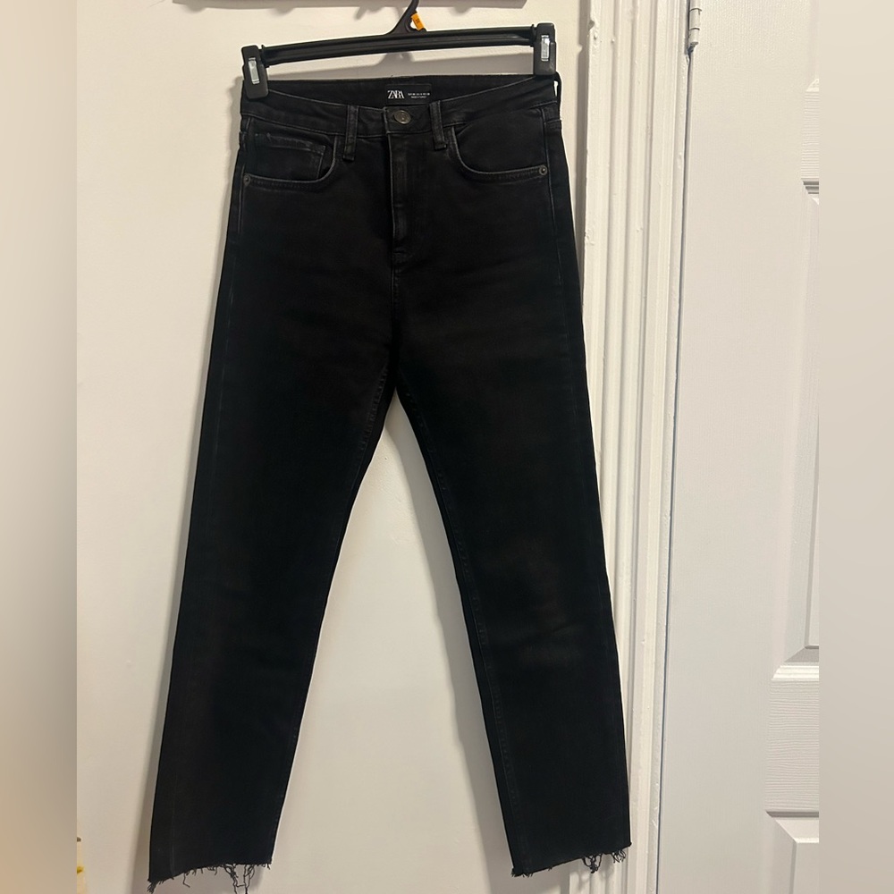 Black raw hem straight jeans
